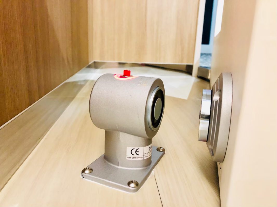 c87e89650bda40076689a2c79a0866070 28313928 200107 0004